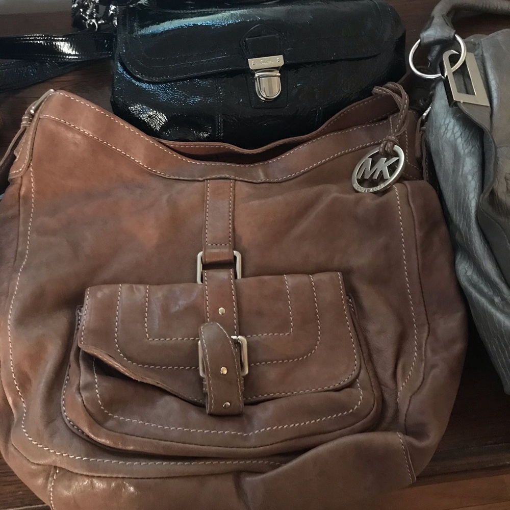 Designer purses - Picture 5 of 8